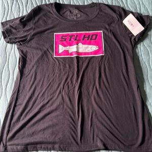 STLHD womens 3X runs small NWT tee